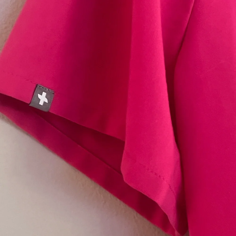 FIGS Scrub Set Top:Short Sleeve Size XL Pants:Elastic Waistband & Ankles Size L - Picture 6 of 15